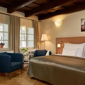 3* Hotel Mostecka 12